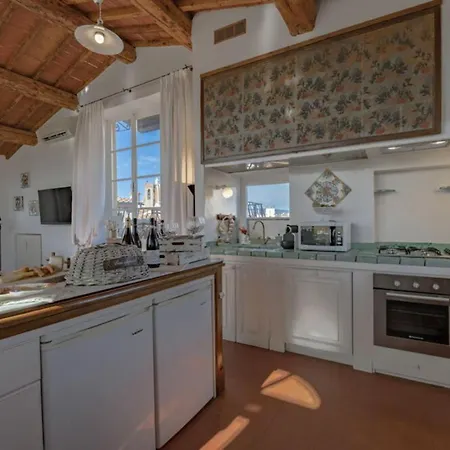 Apartment Charming Altana With Tower View Florence