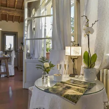 Charming Altana With Tower View Firenze